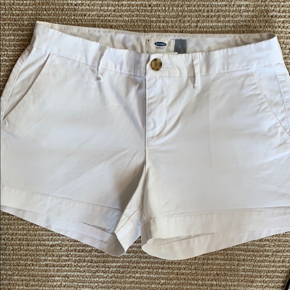 Old Navy White Shorts- size 2